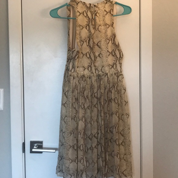 Snakeskin printed dress - Picture 4 of 4